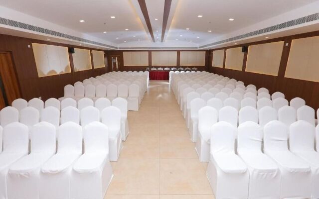 Navaratna Inn A Luxury Hotel