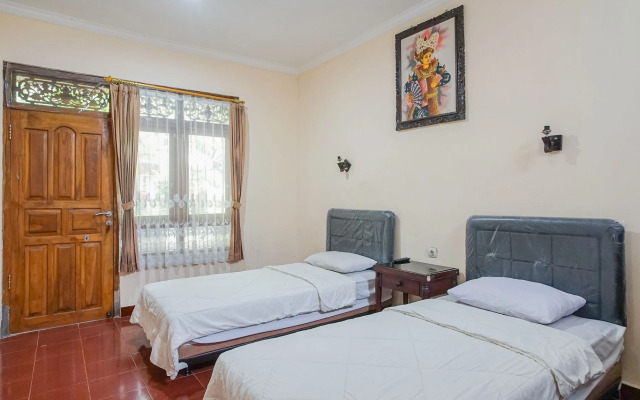 Mahendra Beach Inn