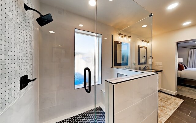N 51st - 4 Br Home