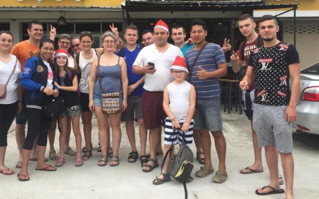 You In House URT Surathani Airport