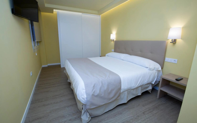 Luxury Ocean Beach Apartment