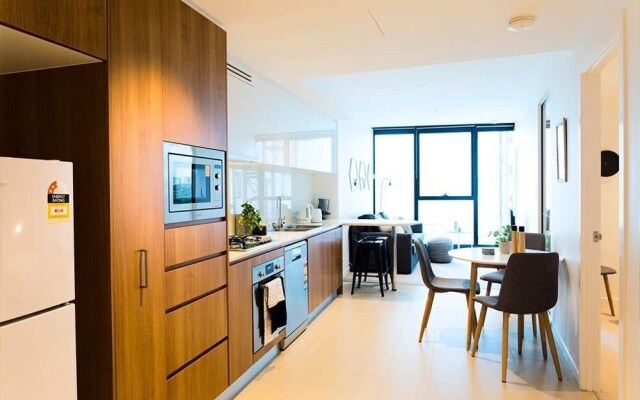 Compact Brisbane Pad With 2 Bedrooms