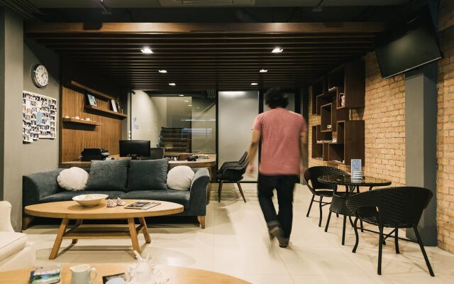 TIRAS Patong Beach Hotel
