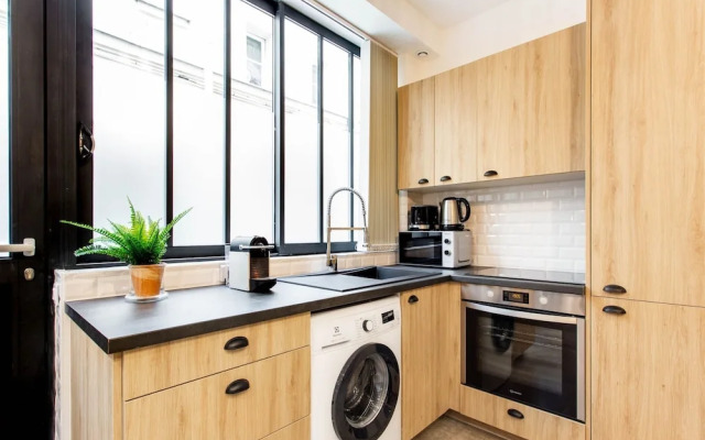 Authentic Apartment - 1br/4p - Bastille/voltaire