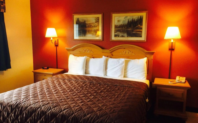 Regency Inn And Suites