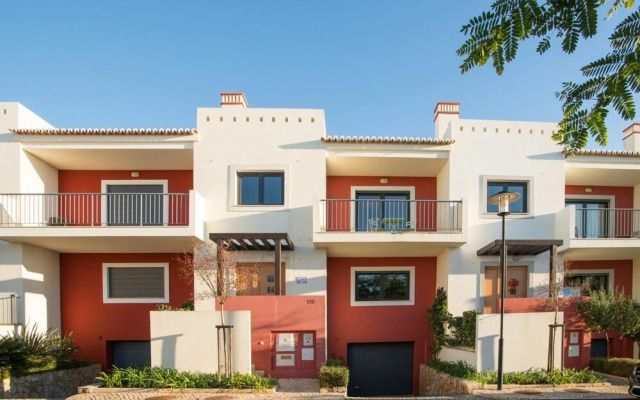 Three-bed Portim o Townhouse by Ideal Homes
