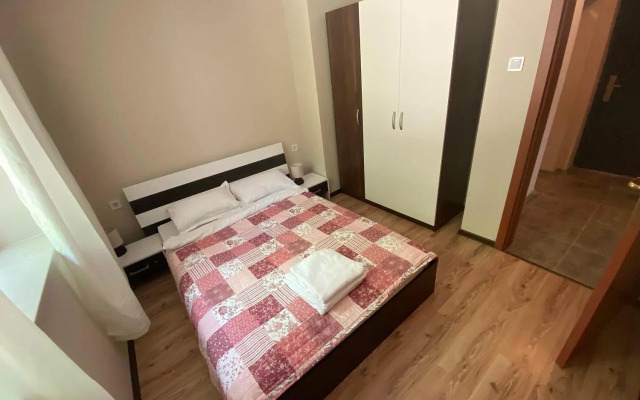 Апартамент РОСИ