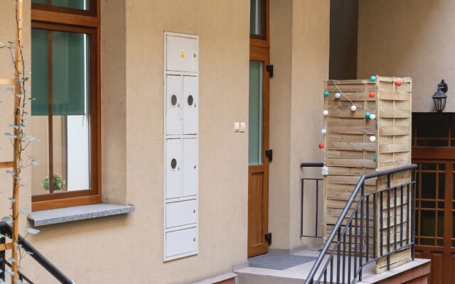 Studio Joselewicza Cracow by Renters