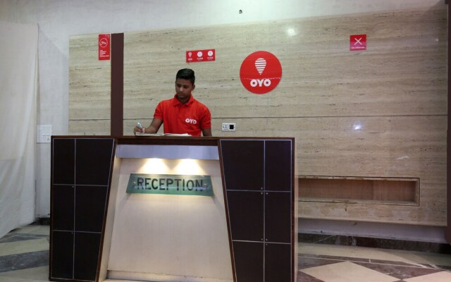OYO 9816 Hotel Neelkanth