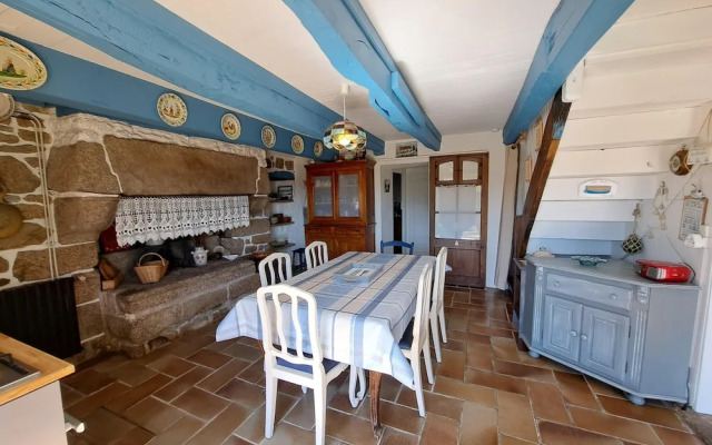 Stone House by Beach in Pont-aven