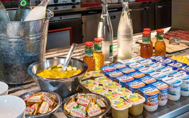 Hôtel Ibis Cannes Mouans Sartoux