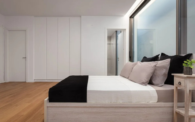 Athenian Riviera Prime Residence