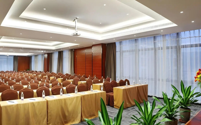 Lavande Hotel Guangzhou Science City Lianhe – Business – Guangzhou