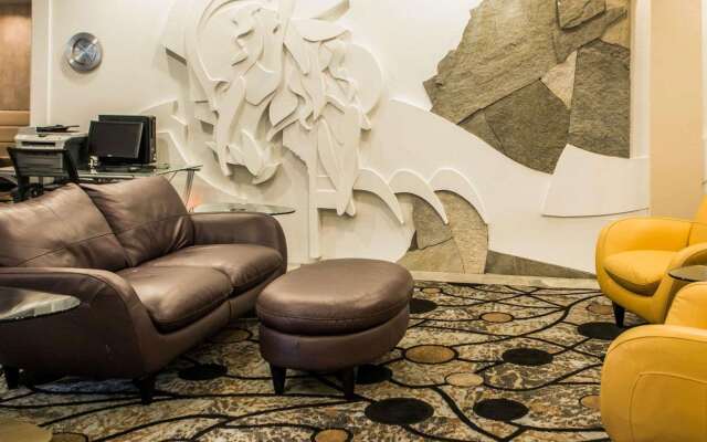 Comfort Suites Monroeville