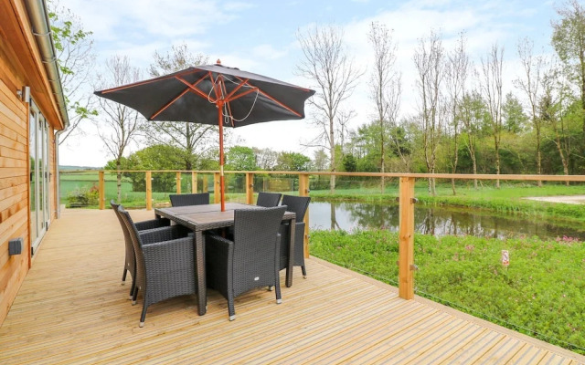 21 Meadow Retreat