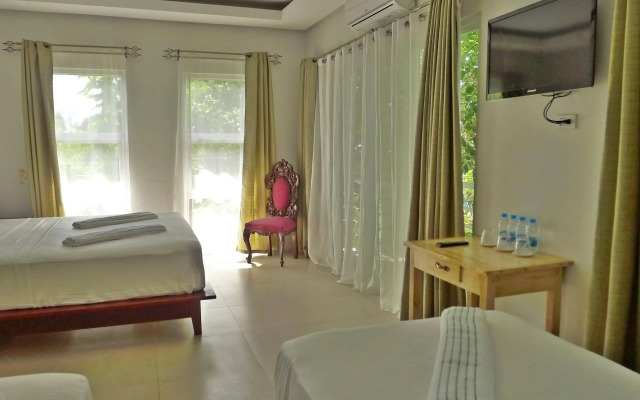 Greenspace Palawan Hotel