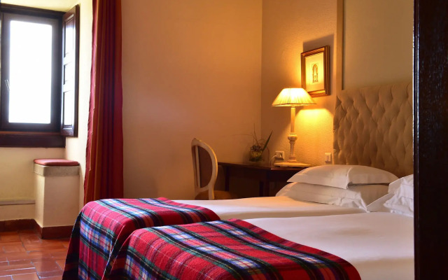 Pousada Castelo de Palmela - Historic Hotel