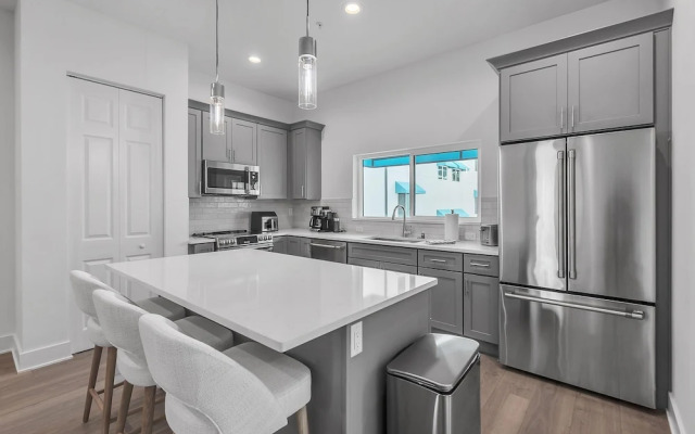 Azul Townhomes A4 - Sunset