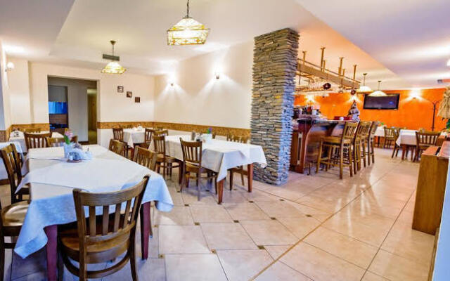 Ski Hotel