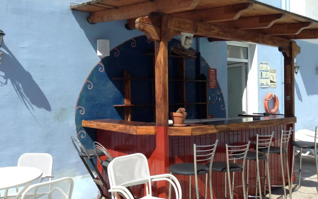 Arte Annapolis Inn