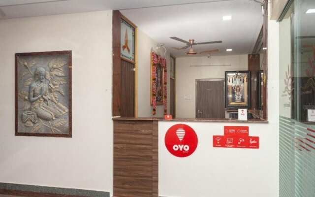 OYO 24580 Sri Surya Guest Inn