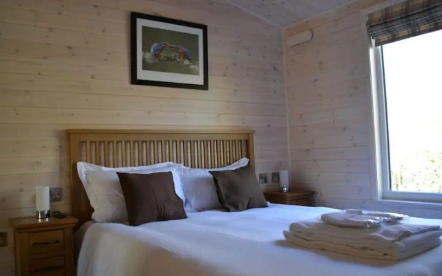The Chiltern Lodges at Upper Farm Henton