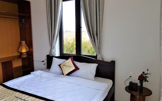 Hung Vuong Resort