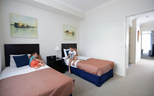 Macquarie Waters Boutique Apartment Hotel
