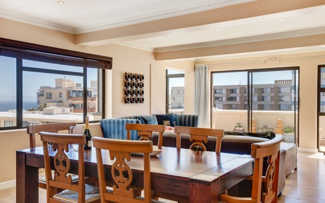 Kingsgate Penthouse 54