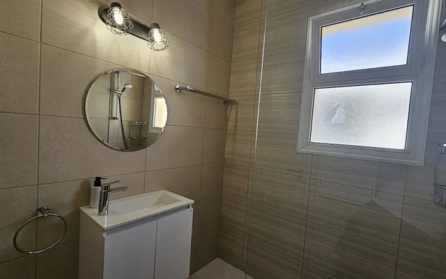 154 LCA - Stay Local Apartment