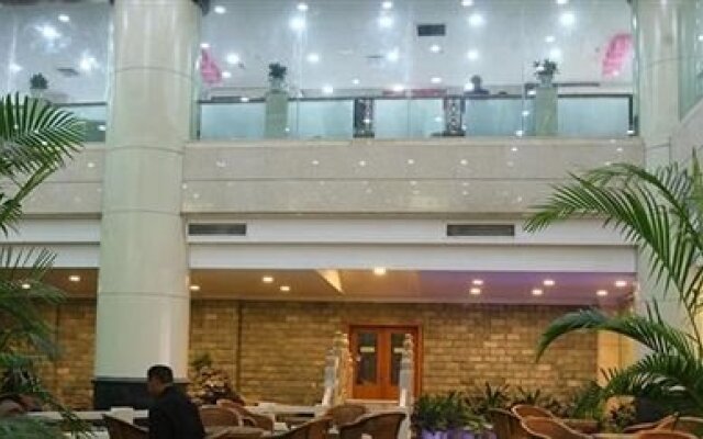 Anhui Fuyang Guomao Hotel - Fuyang