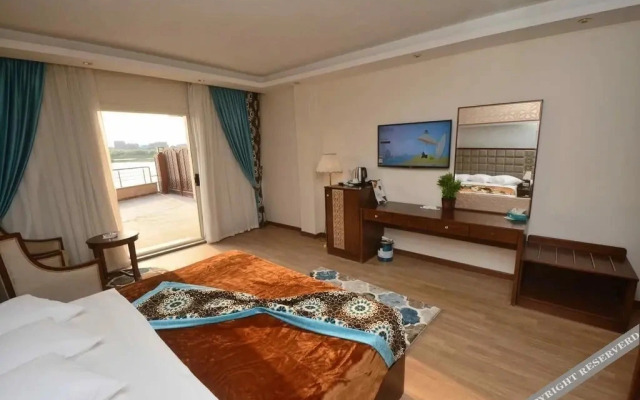 Ultra Trans Hotel