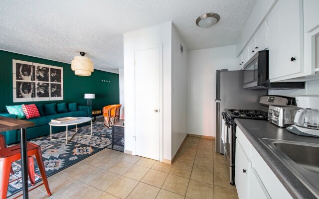 WanderJaunt - West Campus Apartments