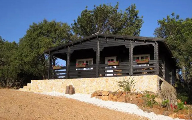 HomeRez - Wooden lodge Vale da vila