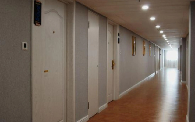 Spring Hotel