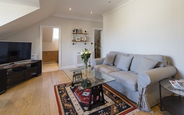 Redcliffe Gardens Rooftop