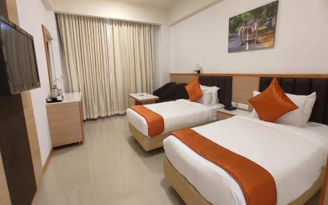 Sterling V Grand Madurai