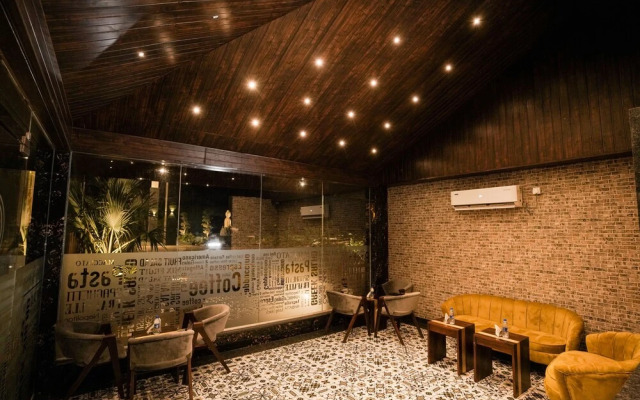 Royal Ritz