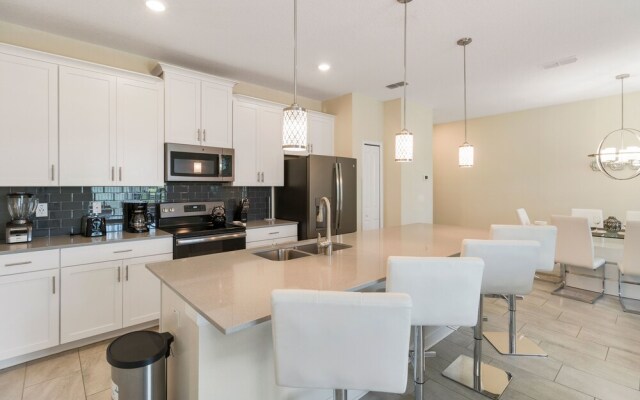 Storey Lake - 4853 Romeo Circle