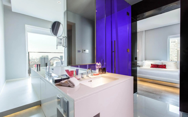 B Business  & Spa