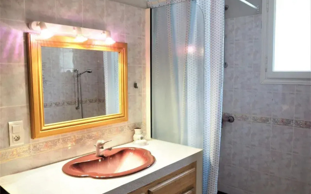 Typica Holiday Home With Private Pool