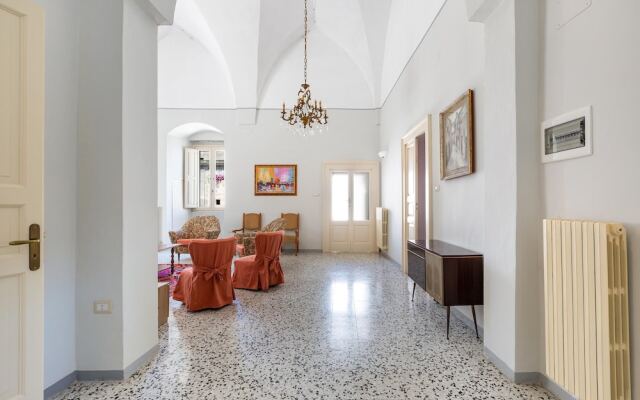 2043 Antica Dimora Stasi by Barbarhouse