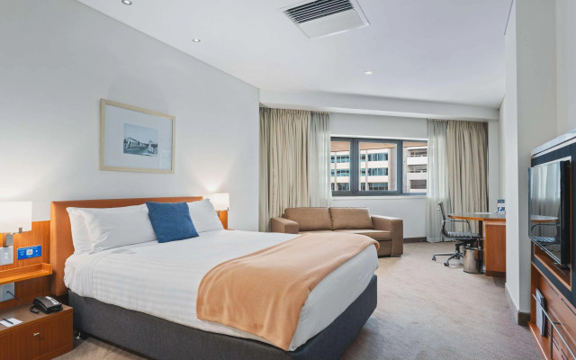 Novotel Canberra