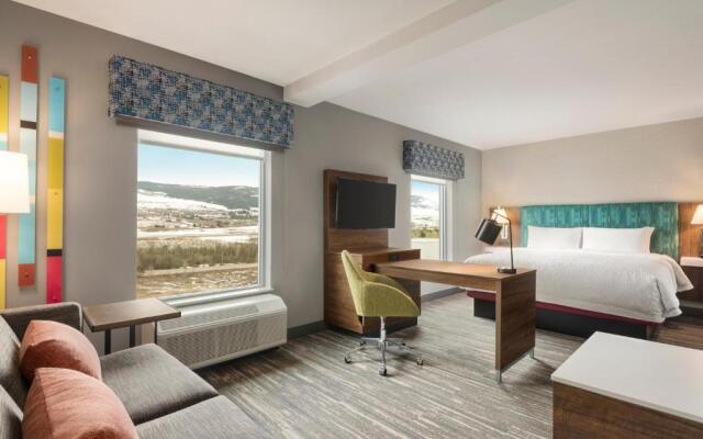 Hampton Inn & Suites Kelowna, British Columbia, Canada