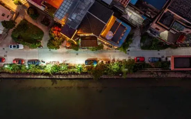 Changting Qingshiban Jiujiu Inn