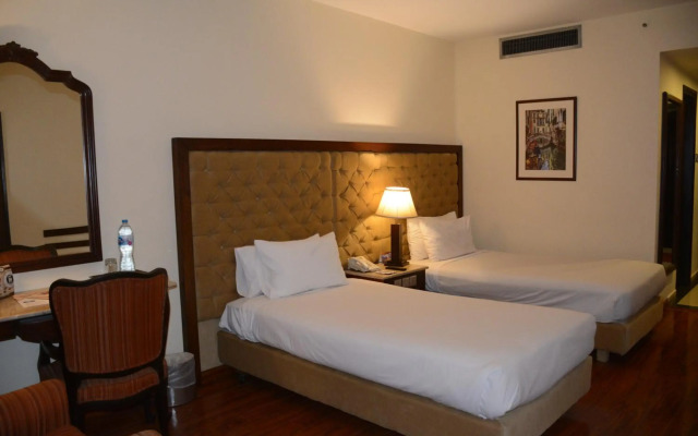 Islamabad Hotel
