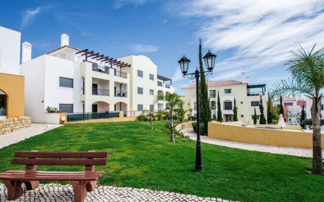 O Pomar Apartments by MarsAlgarve
