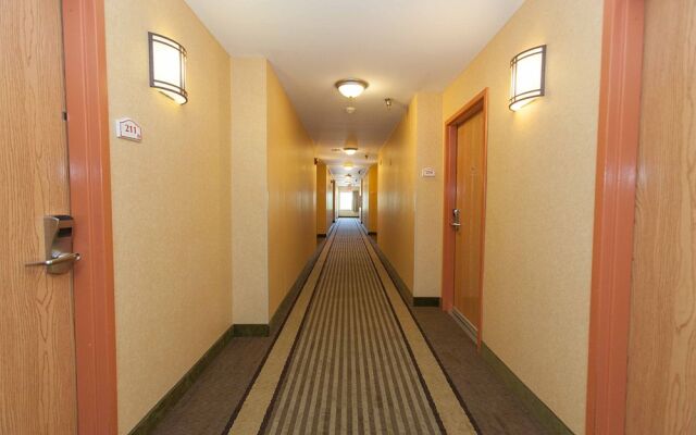 Home Town Inn Ringgold