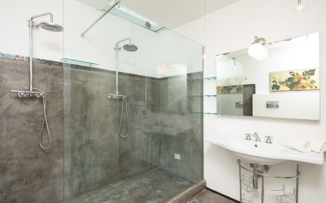 Casina al Vento by Mmega