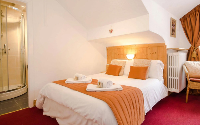 Hotel Rond Point d'Arbois
